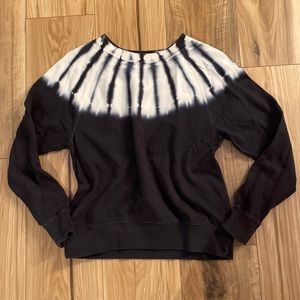 💥5 for $18💥 Old Navy tie dye sweatshirt Size XS
